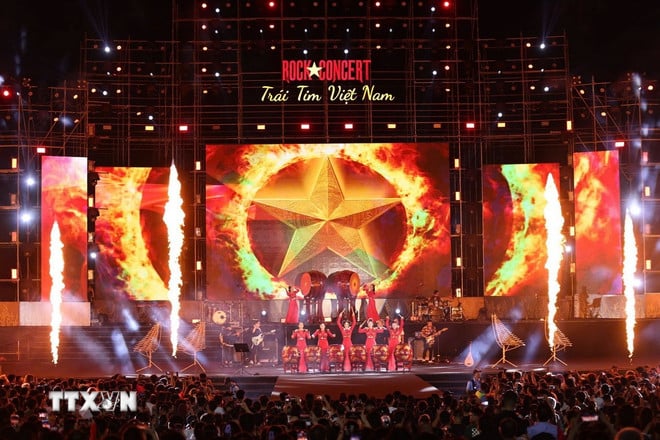 ttxvn-2109-rock-concert.jpg