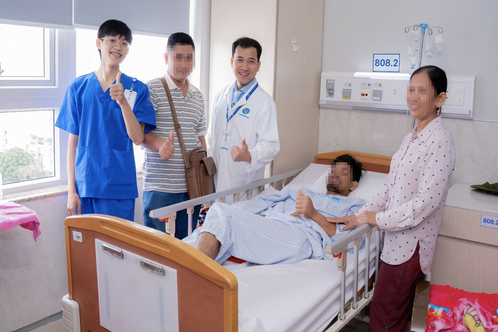 Chàng trai 26 tuổi nguy kịch, tưởng mất cánh tay và 3 ngày tìm lại tự sống - 4