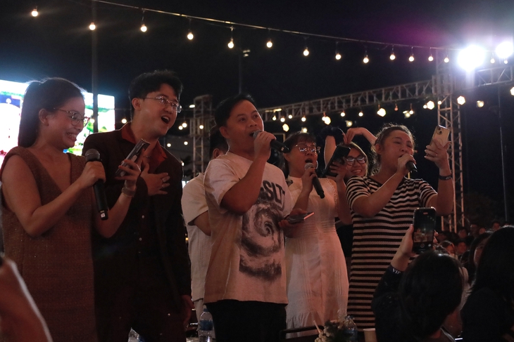 Đinh Band, Phạm Anh Duy, Ái Phương cùng góp mặt trong đêm nhạc Acoustic  - Ảnh 5.
