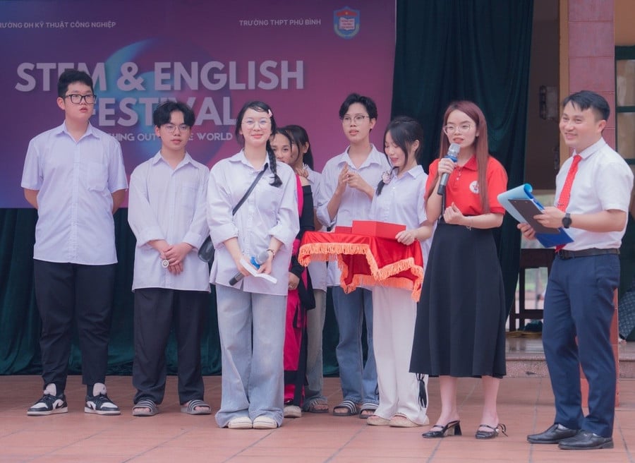 phu-binh-2.jpg