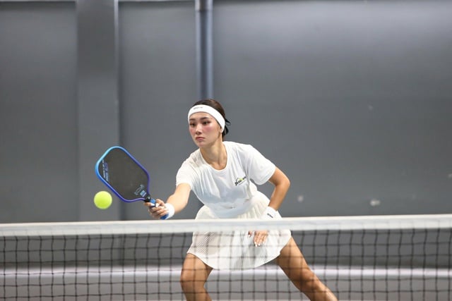 NSND Việt Anh cùng các người đẹp khuấy động giải ZonZon Pickleball Charity 2025- Ảnh 3.