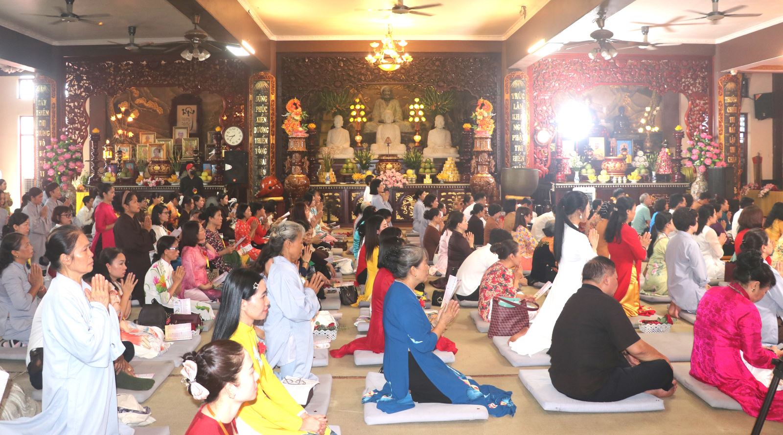 ចំណងជើងរូបថត