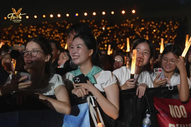 Những gương mặt đầy háo hức của V Fest - Vietnam Today.