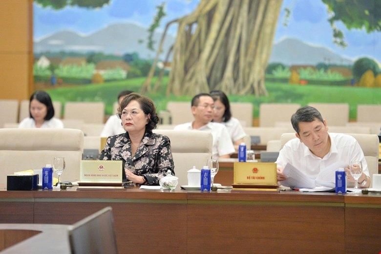 ថុង-doc.jpg