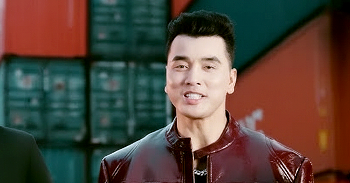 Ưng Hoàng Phúc phủ nhận quảng cáo trang cờ bạc trong MV mới