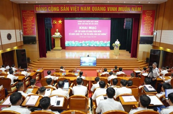 Quang cảnh lớp tập huấn.