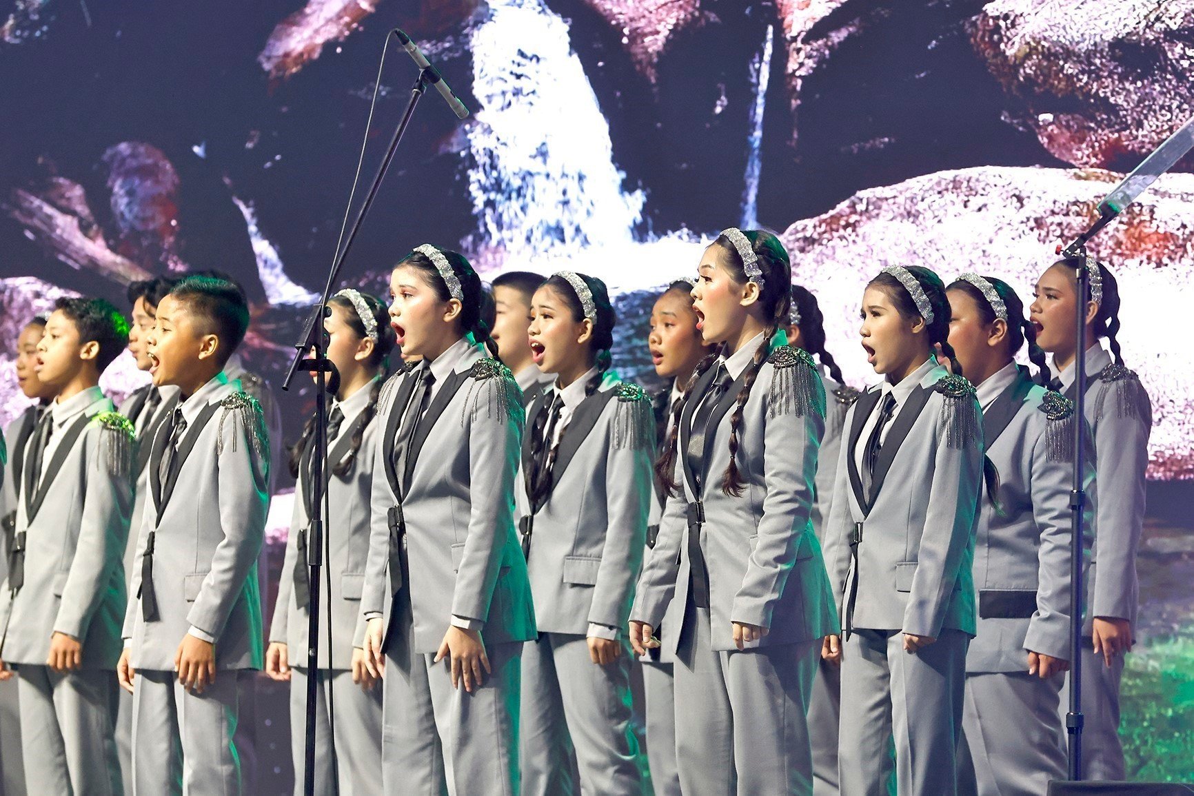 vna-potal-chu-tich-quoc-hoi-tran-thanh-man-du-le-khai-mac-dai-hoi-dong-aipa-46-8281866.jpg
