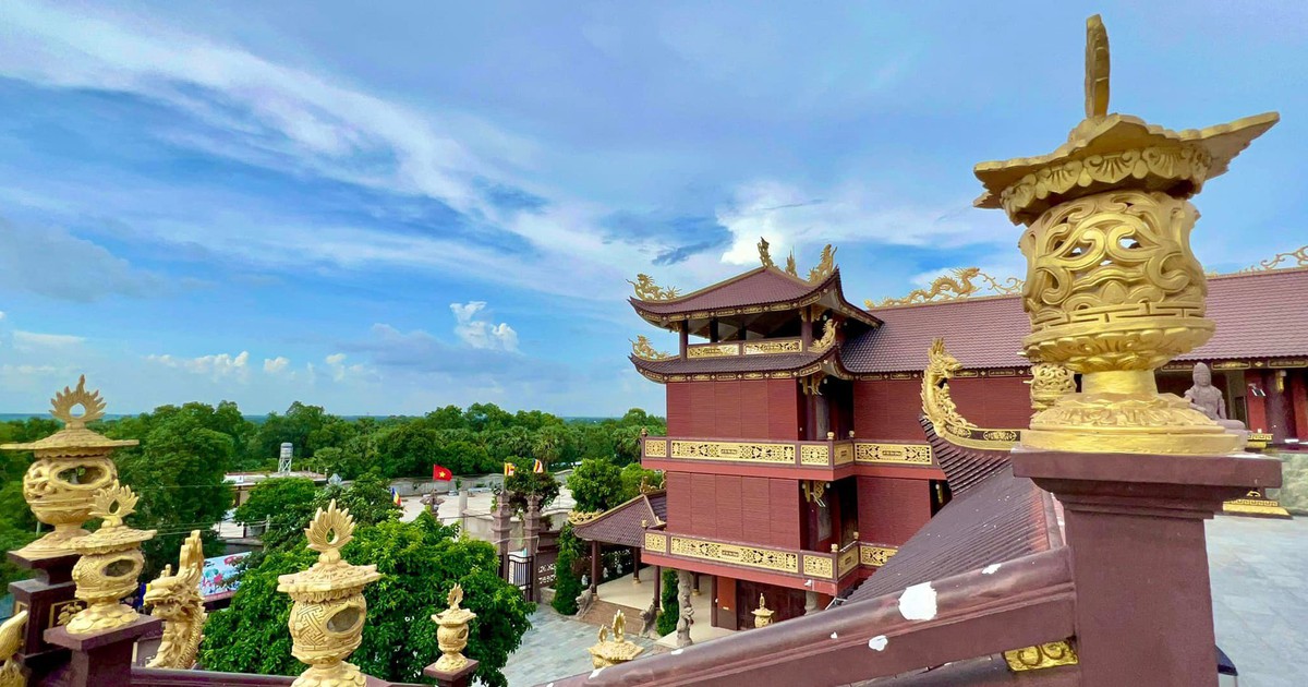 Ngôi chùa như 'bồng lai tiên cảnh' giữa núi rừng An Giang