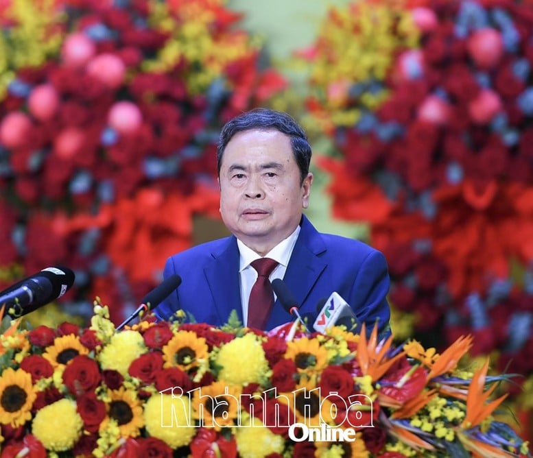 Khai mạc trọng thể Đại hội đại biểu Đảng bộ tỉnh Khánh Hòa lần thứ I, nhiệm kỳ 2025 - 2030- Ảnh 4.