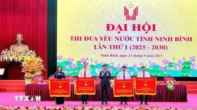 ttxvn-2109-thi-dua-yeu-nuoc-ninh-binh-4.jpg