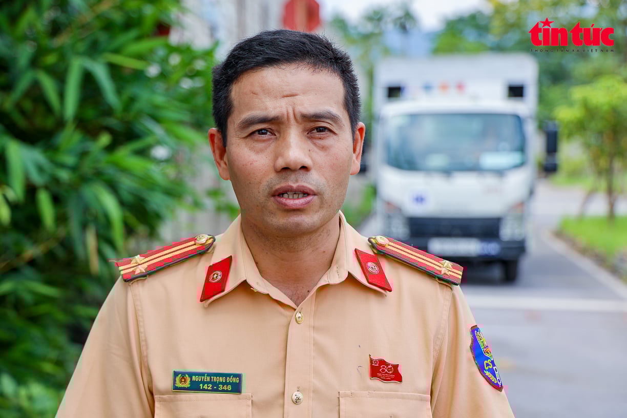 ចំណងជើងរូបថត