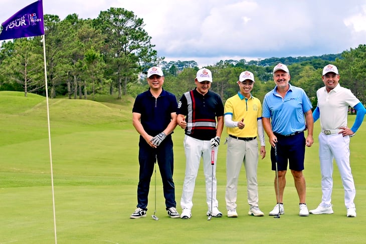 Golfer Việt Nam hạnh phúc vì được thi đấu cùng huyền thoại tại Vietnam Legends Championship - Ảnh 1.