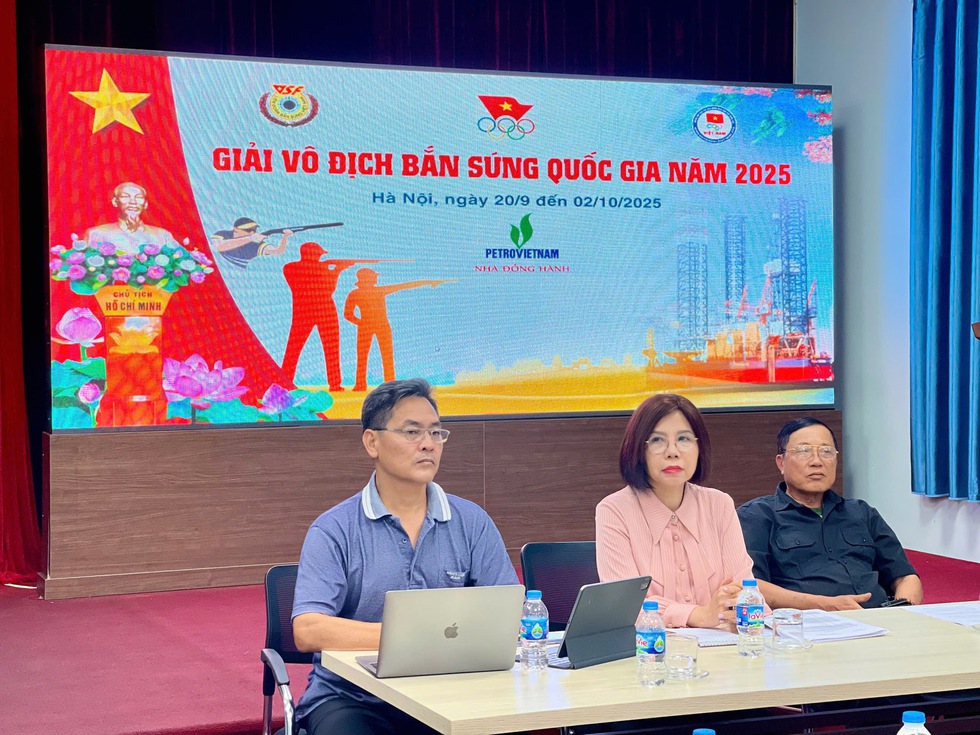 Nhà vô địch ASIAD Phạm Quang Huy và tốp 4 Olympic Trịnh Thu Vinh đấu giải bắn súng quốc gia- Ảnh 5.