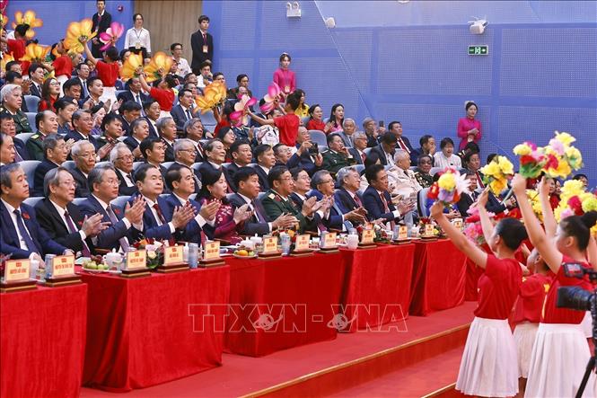 ចំណងជើងរូបថត