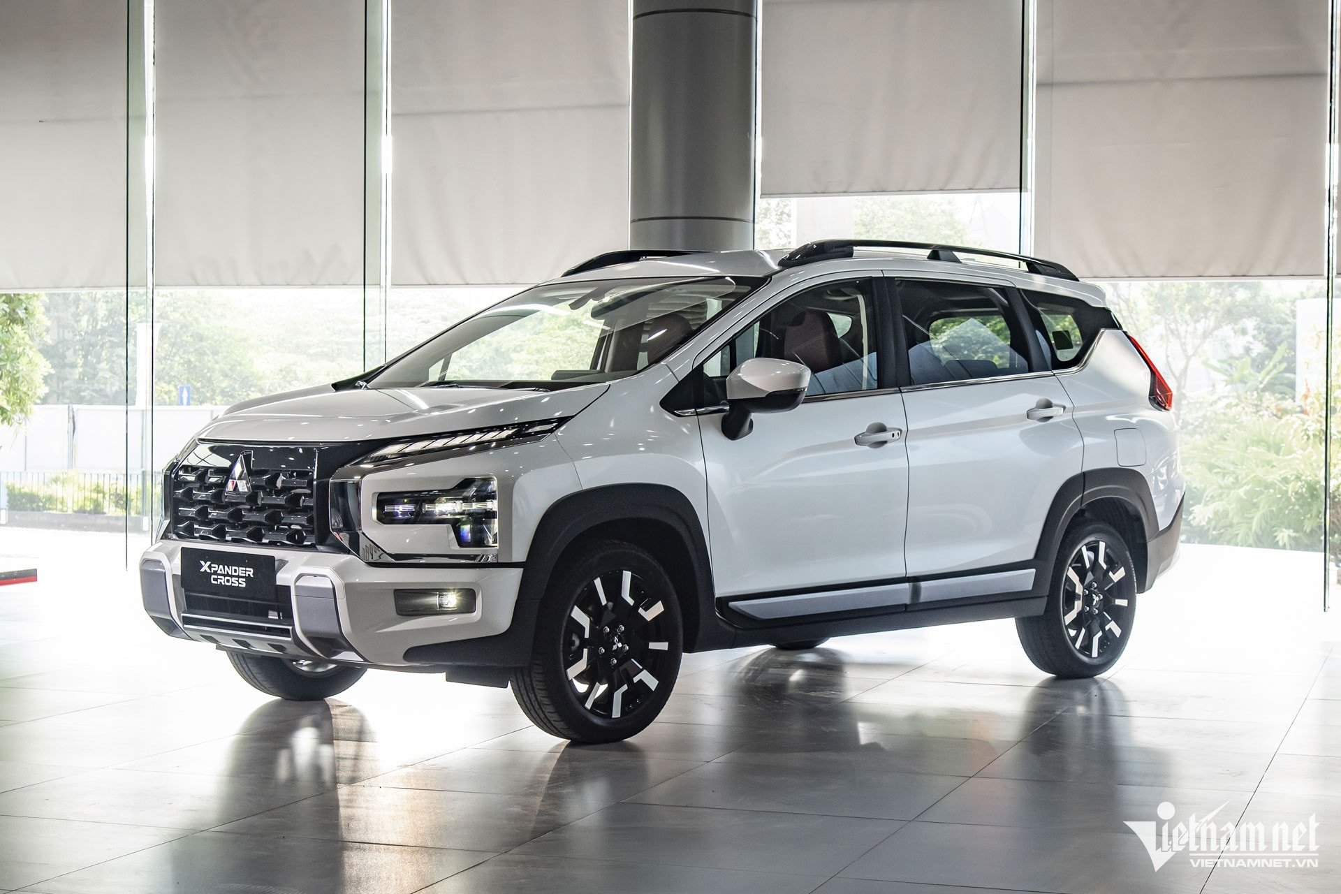 Mitsubishi Xpander Cross 2025 ជាមួយនឹងកញ្ចប់តុបតែងបែបស្ព័រ និងព័ត៌មានលម្អិតផ្នែកខាងក្រៅ