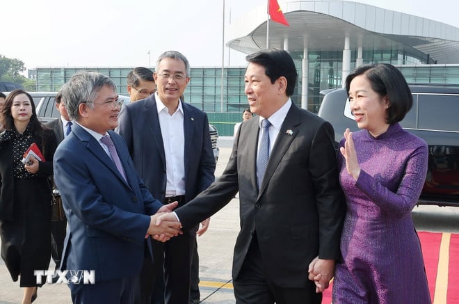ttxvn-president-goes-to-participate-in-a-high-level-general-discussion-dhd-lhq-khoa-80-21-3.jpg