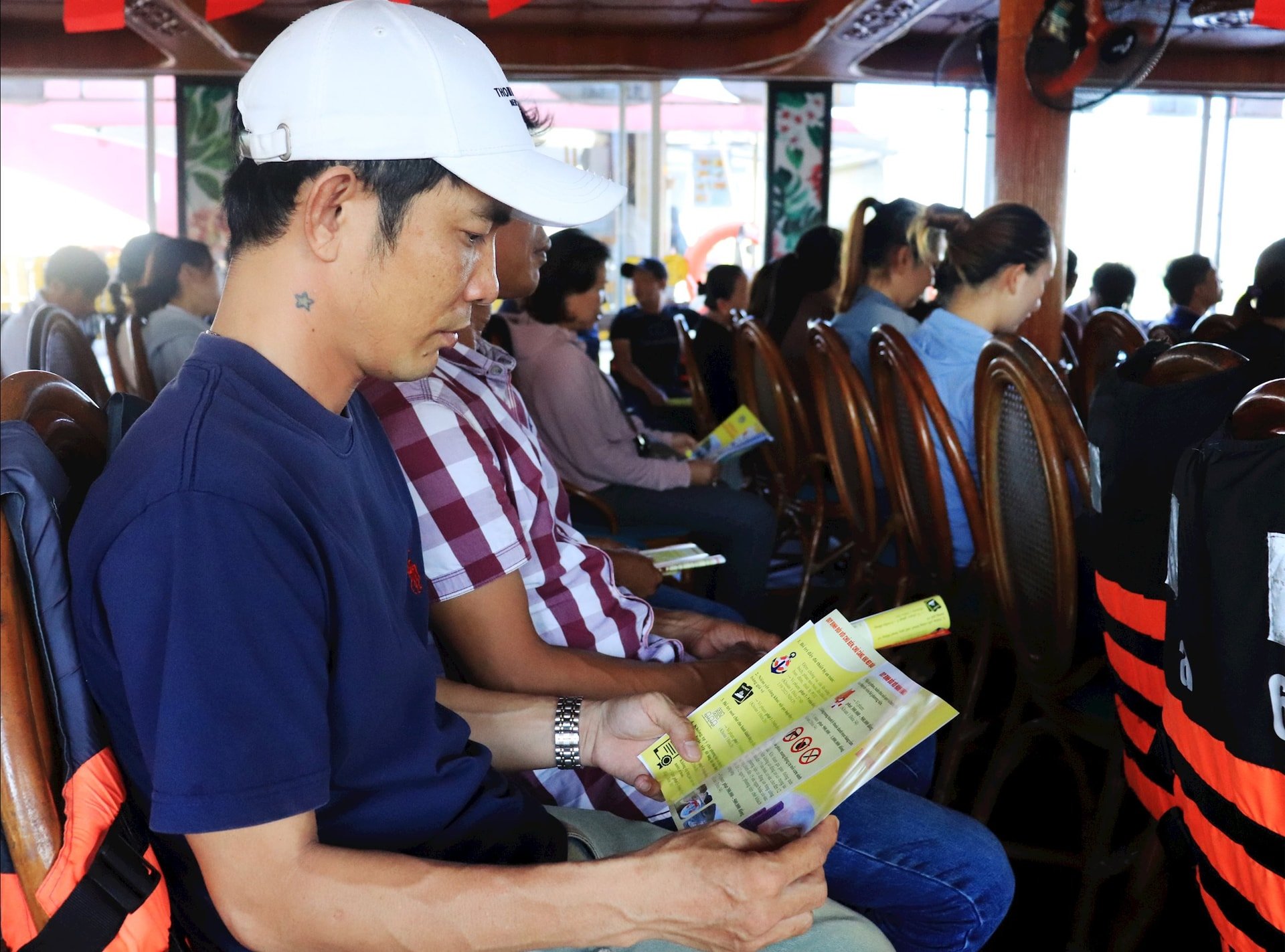 មគ្គុទ្ទេសក៍ទេសចរណ៍