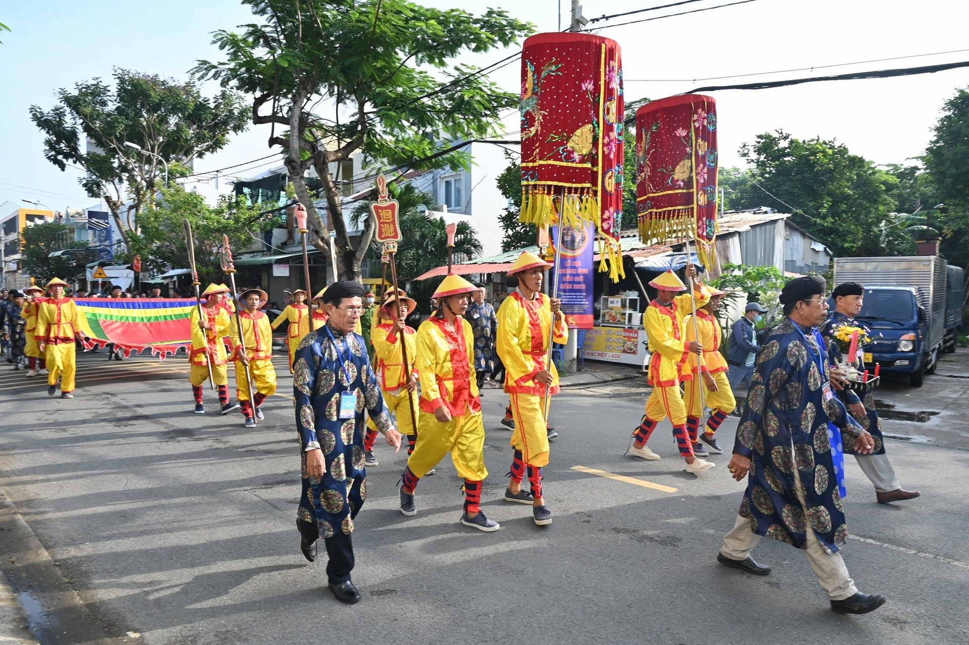nghinhongtphcm.jpg