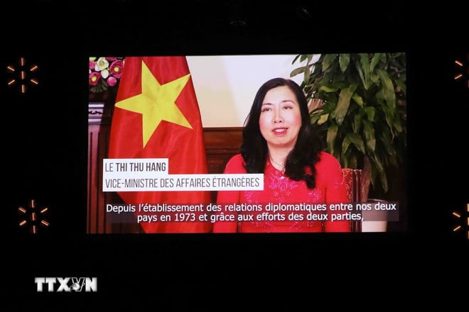 ttxvn-viet-nam-toa-sang-tai-le-hoi-wallonia4.jpg