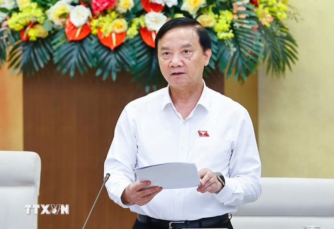 ttxvn-2209-uy-ban-thuong-vu-quoc-hoi-6.jpg