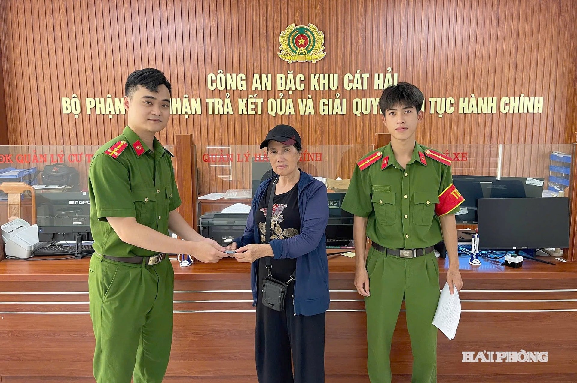 cat-ba2.jpg