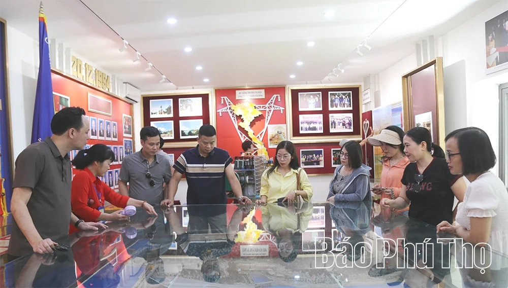Khám phá công trình thế kỷ Thủy điện Hoà Bình