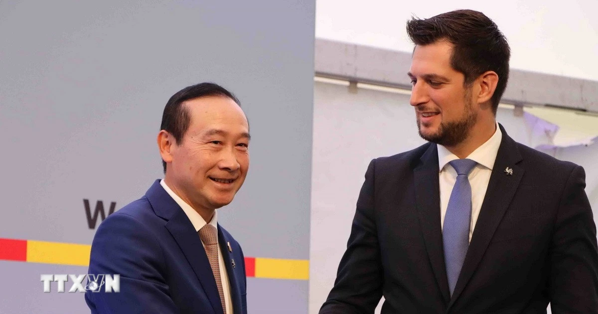 Lễ hội Wallonie 2025: Viết tiếp câu chuyện hợp tác Việt Nam-Bỉ