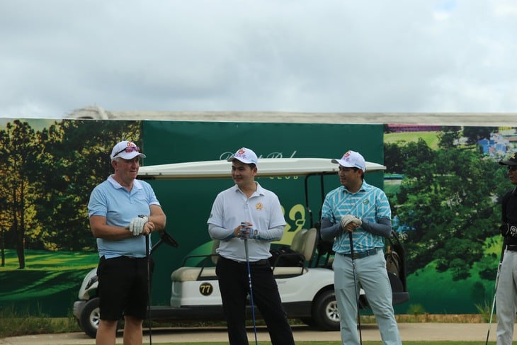 Golfer Việt Nam hạnh phúc vì được thi đấu cùng huyền thoại tại Vietnam Legends Championship - Ảnh 4.