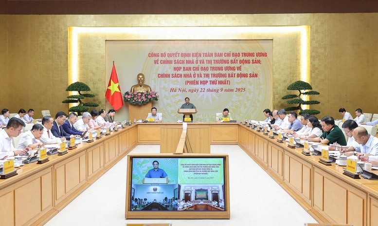 Thị trường BĐS 9 tháng 2025: Có gam sáng, nhưng còn nhiều vướng mắc, khó khăn- Ảnh 1.