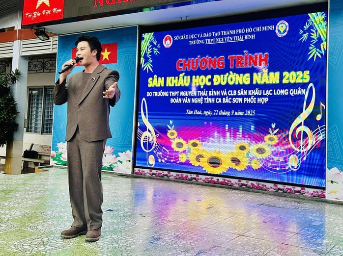 NSƯT Võ Minh Lâm mang hơi thở cải lương đến với 
