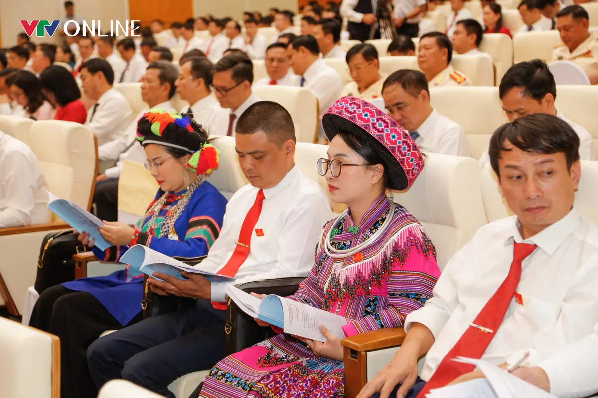 Đại hội Đảng bộ tỉnh Tuyên Quang lần thứ I: Thông qua danh sách Đoàn Chủ tịch- Ảnh 8.