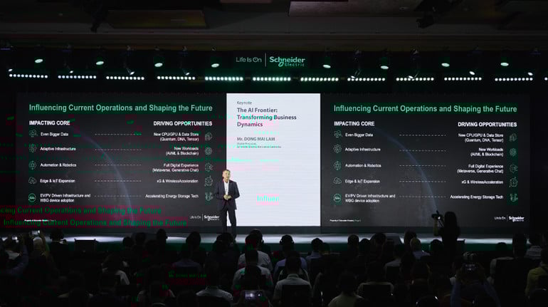 ong-dong-mai-lam-tong-giam-doc-schneider-electric-viet-nam-campuchiajpg2.jpg