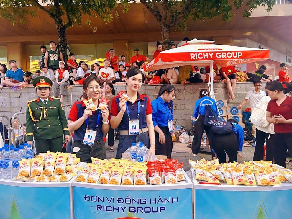 Richy tăng hạng trong “Top 10 công ty thực phẩm uy tín 2025” từ Vietnam Report - 2