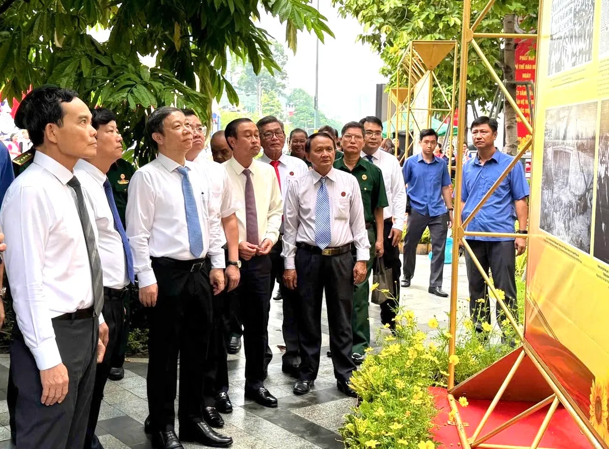 TP Hồ Chí Minh kỷ niệm 80 năm Ngày Nam bộ kháng chiến: Khẳng định khí phách anh hùng, tiếp nối truyền thống vẻ vang - Ảnh 1.