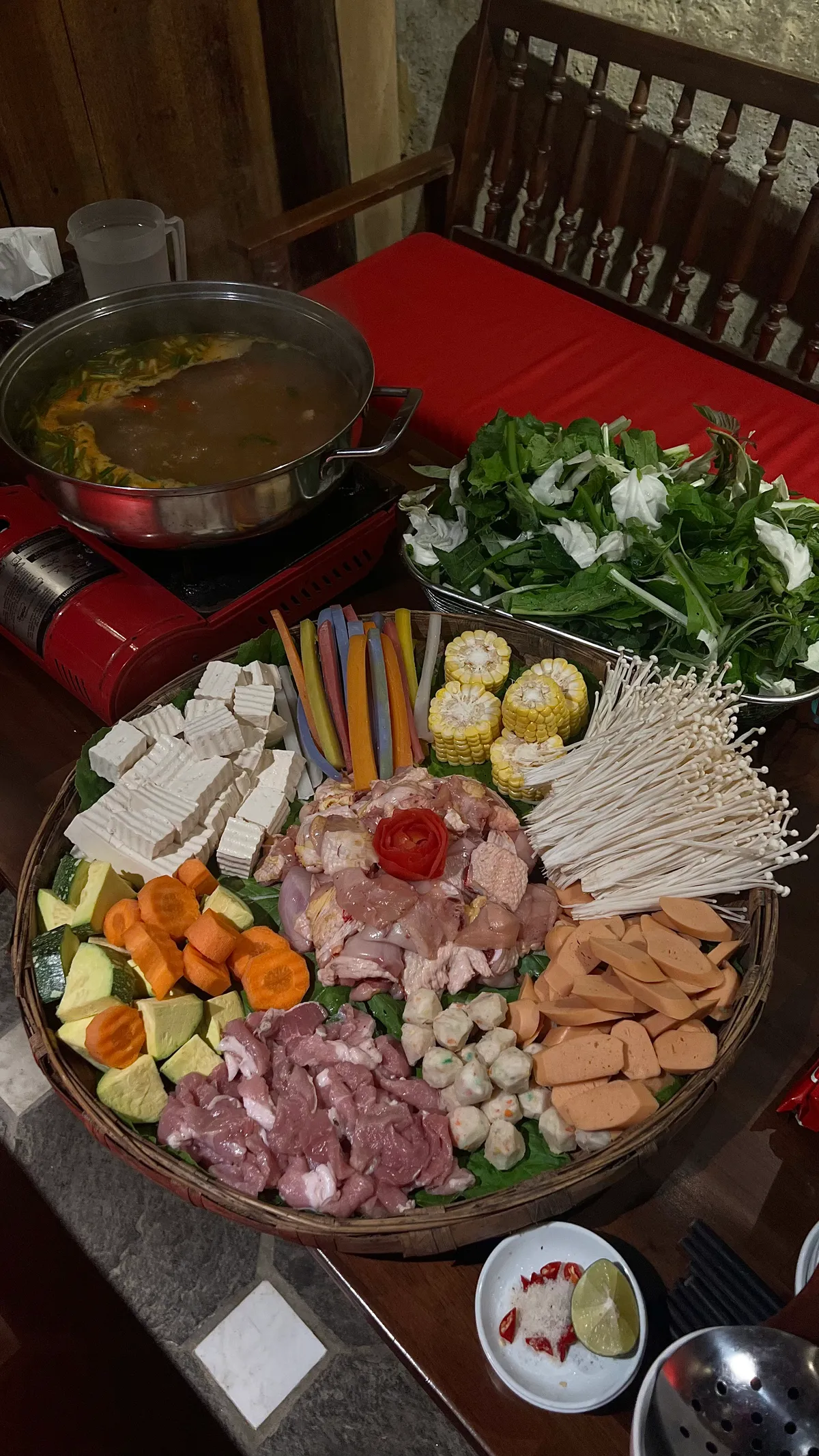 Ghé Lô Lô Chải, sống chậm giữa núi rừng cực Bắc  - Ảnh 10.