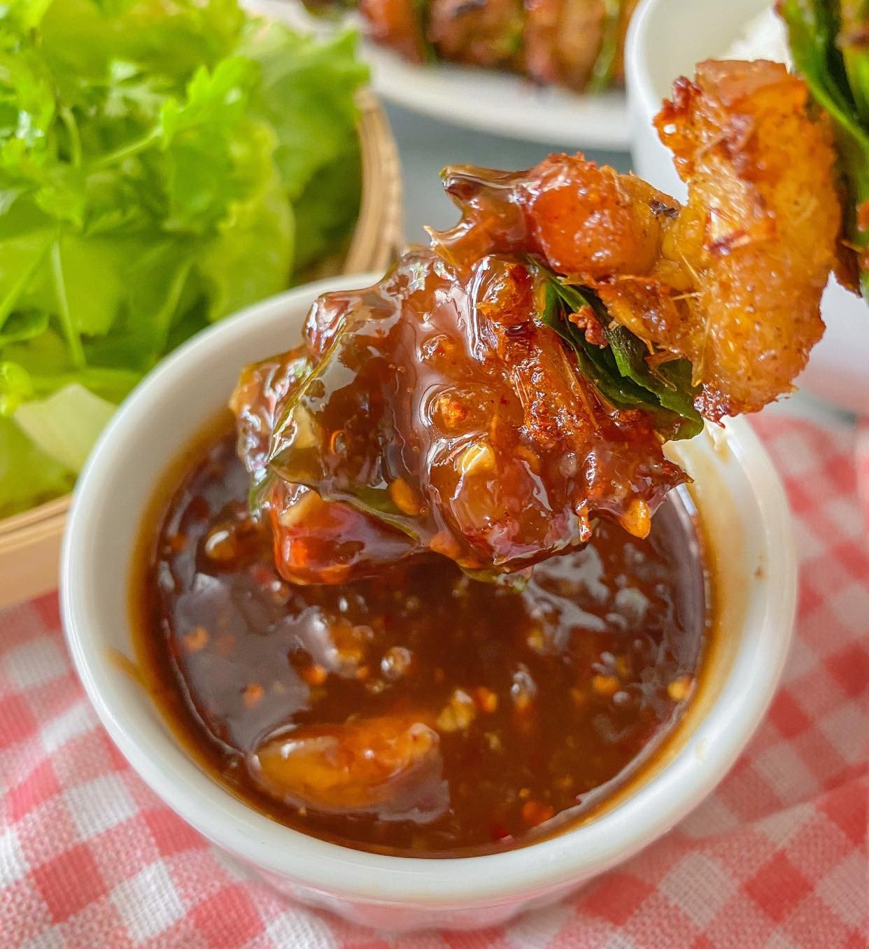 ទឹកអម្ពិល Thuuyen.jpg