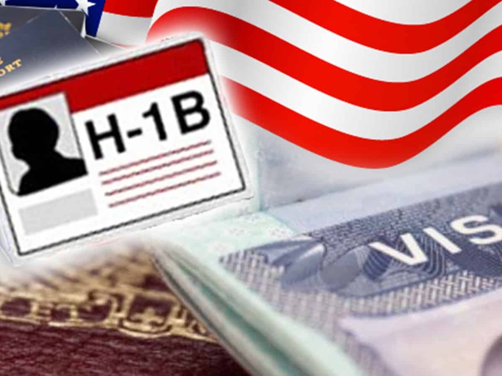 Ông Trump áp phí visa H-1B, thung lũng Silicon hoang mang, Ấn Độ lo ngại - 1