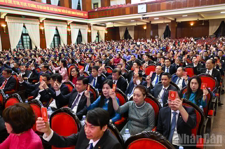 ndo_br_12-3811.jpg