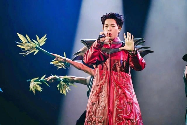 Khi Thánh Gióng cưỡi ngựa ra thế giới- Ảnh 2.