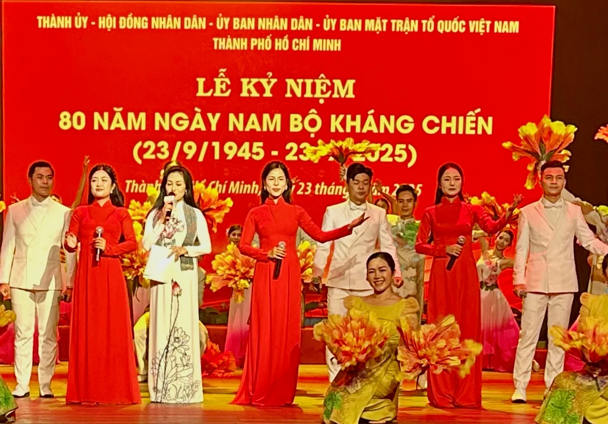 TP Hồ Chí Minh kỷ niệm 80 năm Ngày Nam bộ kháng chiến: Khẳng định khí phách anh hùng, tiếp nối truyền thống vẻ vang - Ảnh 7.
