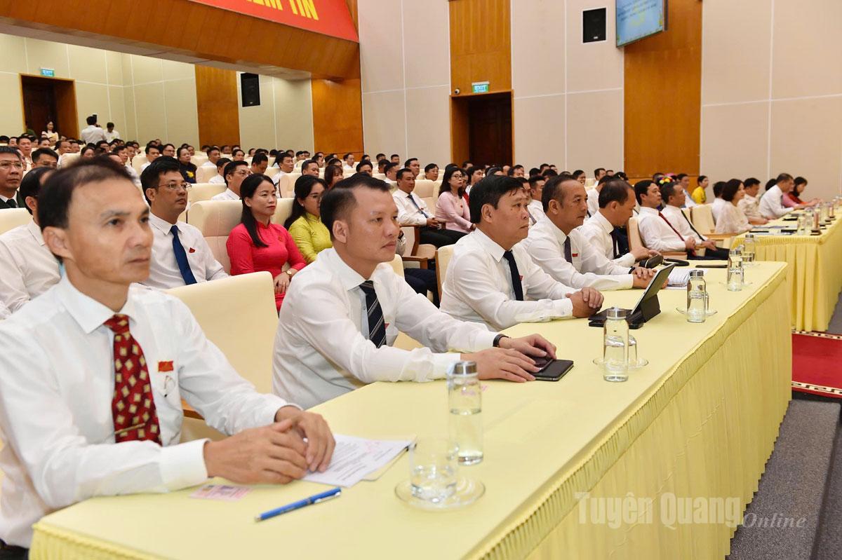 Delegáti účastnící se kongresu - Foto: Thanh Phuc