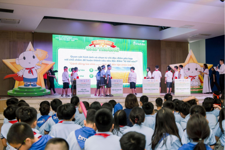 សិស្សចូលរួមក្នុងកម្មវិធី Gameshow 