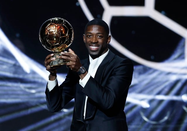 Messi và Mbappe chúc mừng Ousmane Dembele đoạt Quả bóng vàng, Ronaldo chưa biểu lộ cảm xúc - Ảnh 2.