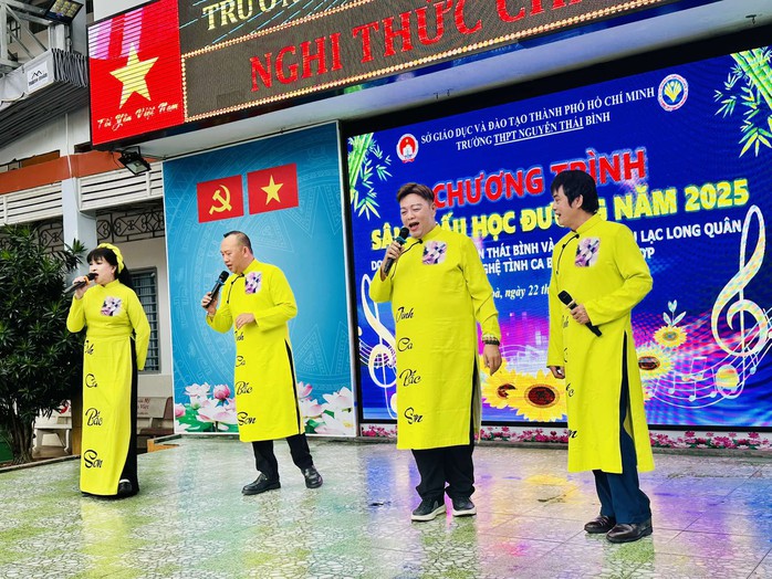 NSƯT Võ Minh Lâm mang hơi thở cải lương đến với 