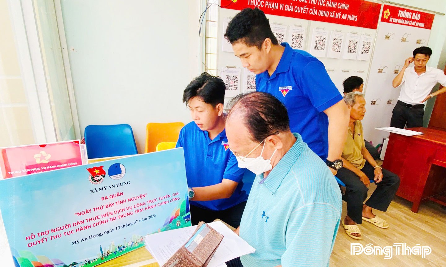 tuoi-tre-dong-thap-gop-suc-xay-dung-que-huong-xanh-sach-dep-1.jpg