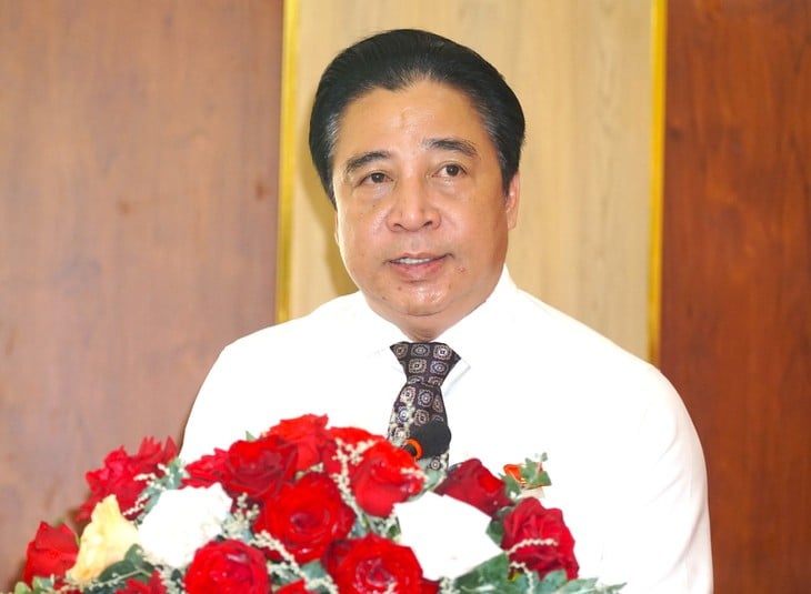 Thủ tướng phê chuẩn chủ tịch hai tỉnh Thanh Hóa và Khánh Hòa - Ảnh 3.