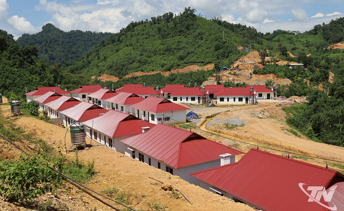  Khu tái định cư Tà Han được xây dựng là minh chứng cho sự quan tâm đầu tư của Đảng, 
Nhà nước đối với đồng bào dân tộc thiểu số.