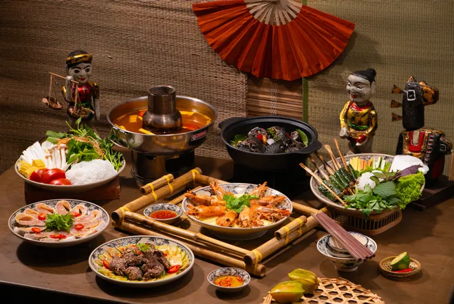 Lát cắt văn hoá Việt trong phố cổ: Múa rối nước gặp gỡ ẩm thực ba miền- Ảnh 4.