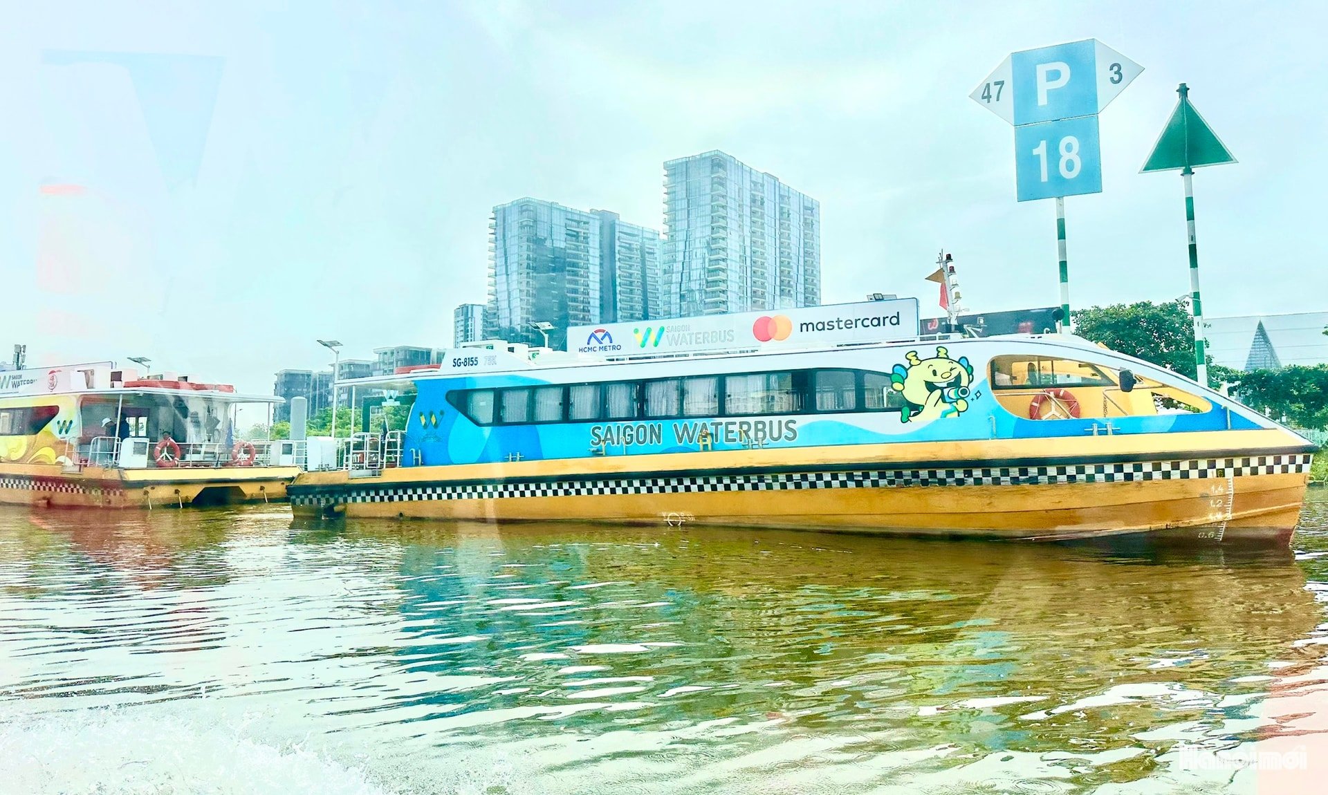 Doanh thu du lịch TP Hồ Chí Minh đạt gần 185.000 tỷ đồng sau 9 tháng - Ảnh 1.