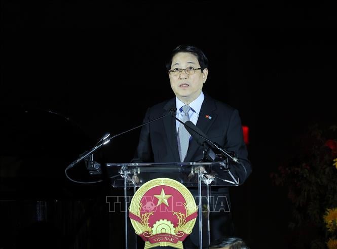 ចំណងជើងរូបថត